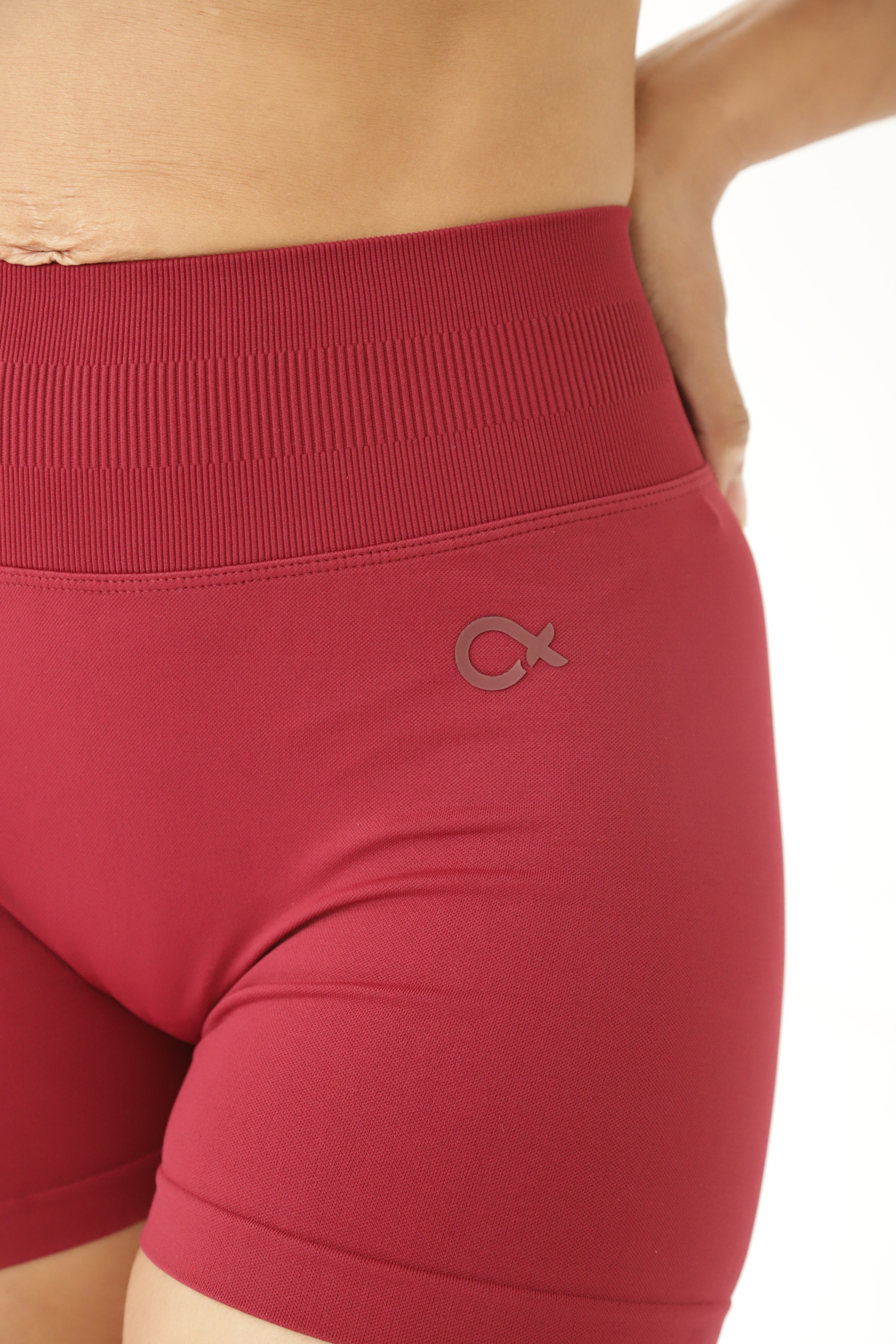 Short Confiante